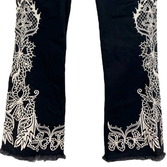 Johnny Was Laurena Embroidered Cropped Baby Boot Jeans Black 25 Pre-Loved - Picture 2 of 5